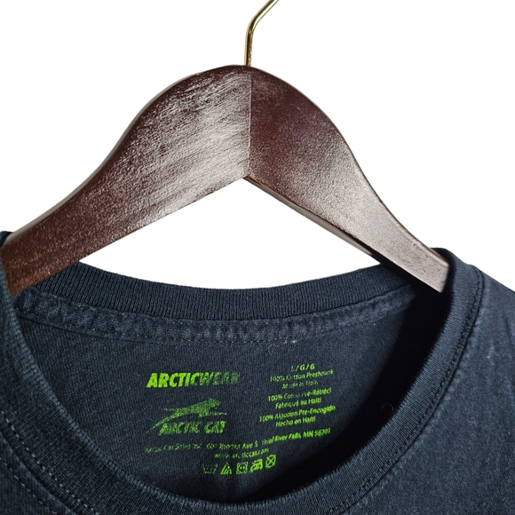 Artic Cat Graphic T Shirt. Perfect Condition! - Picture 4 of 5